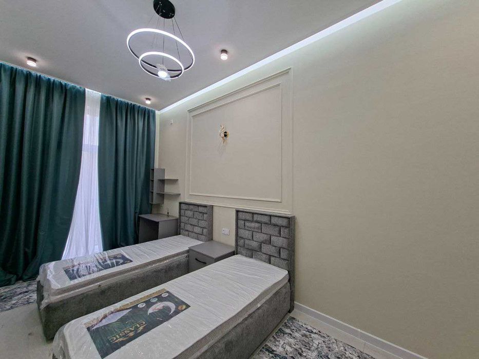 3х комнатная квартира на 4 этаже 103кв/м, в Самарканде