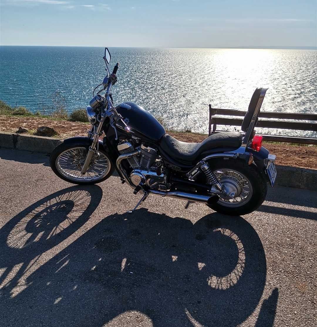 Suzuki intruder 800