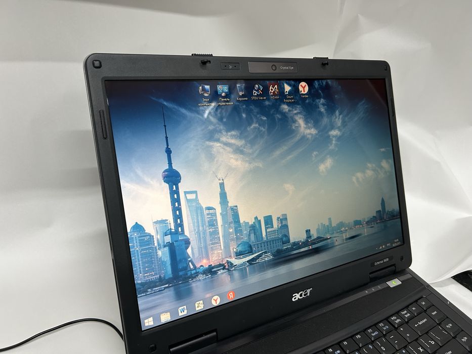 Ноутбук Acer в хорошем состоянии
