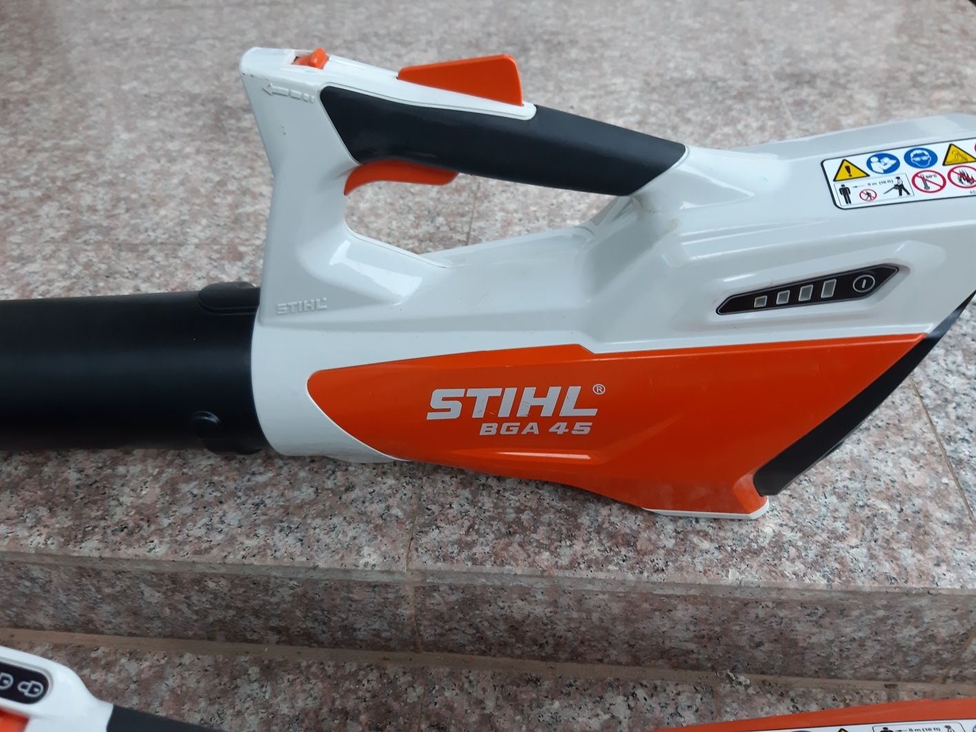 Stihl suflanta pe acumulatori