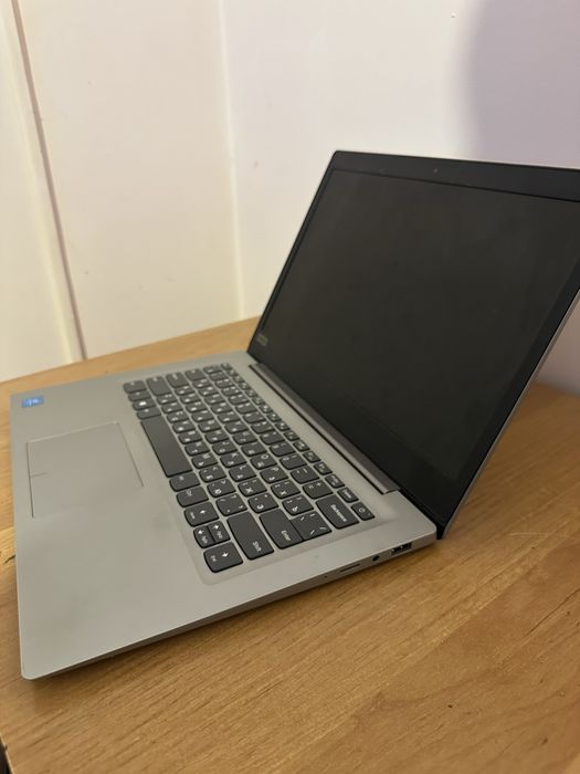Продам ноутбук Lenovo
