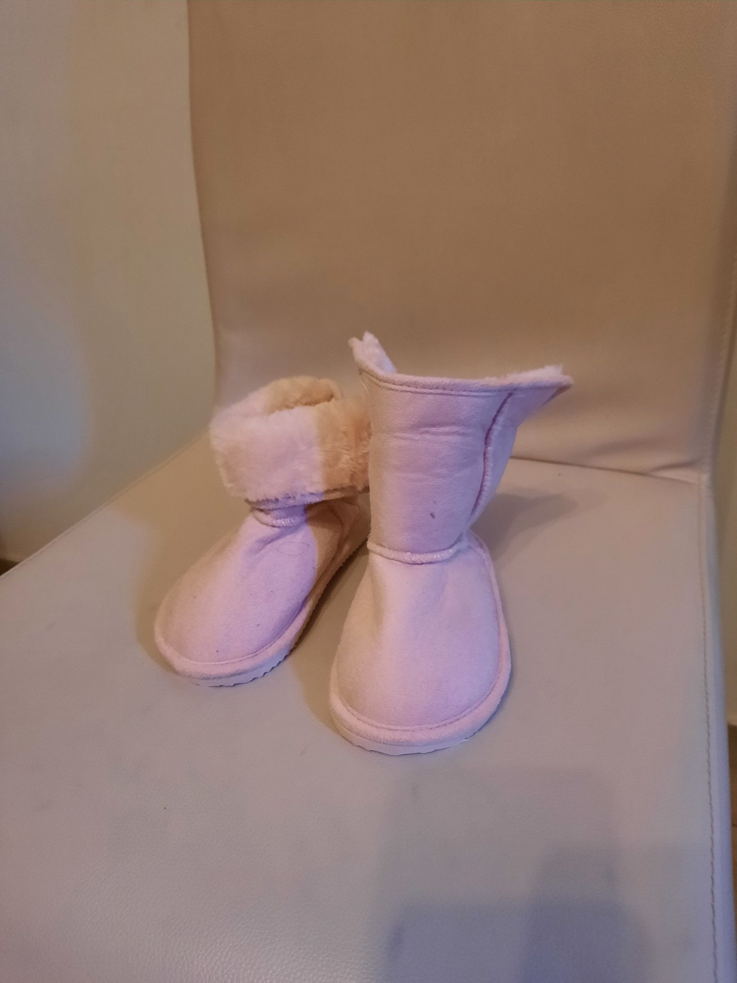 Cizme ugg de fetita