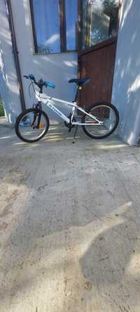 Bicicleta copii Decathlon