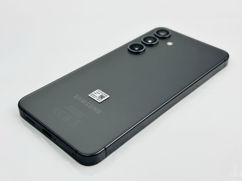 Samsung Galaxy S24 5G 256GB 8RAM Onyx Black Перфектен! Гаранция!