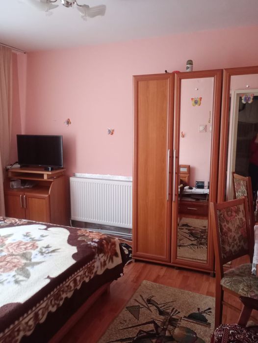Vând apartament cu 2 camere