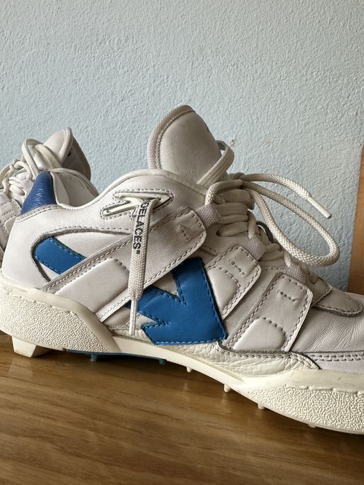Adidasi Off-White