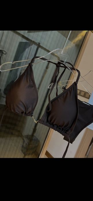 Costum de baie Gucci model 2026