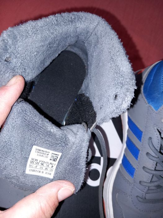 Оригинални кецове Adidas , 36 номер