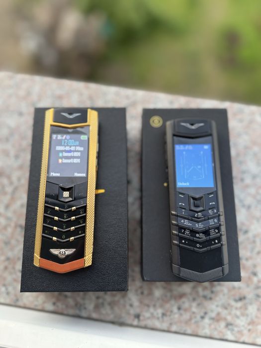 Vertu Чисто Нови Телефони