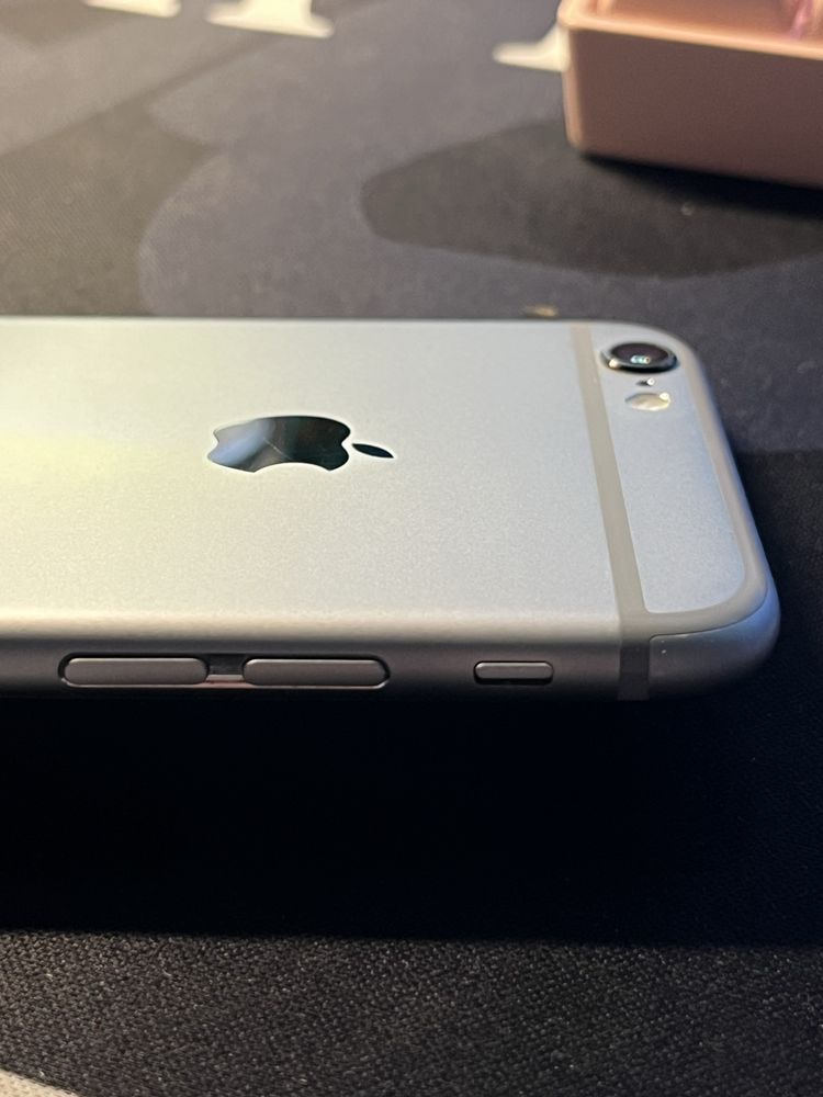 Iphone 6s на запчасти