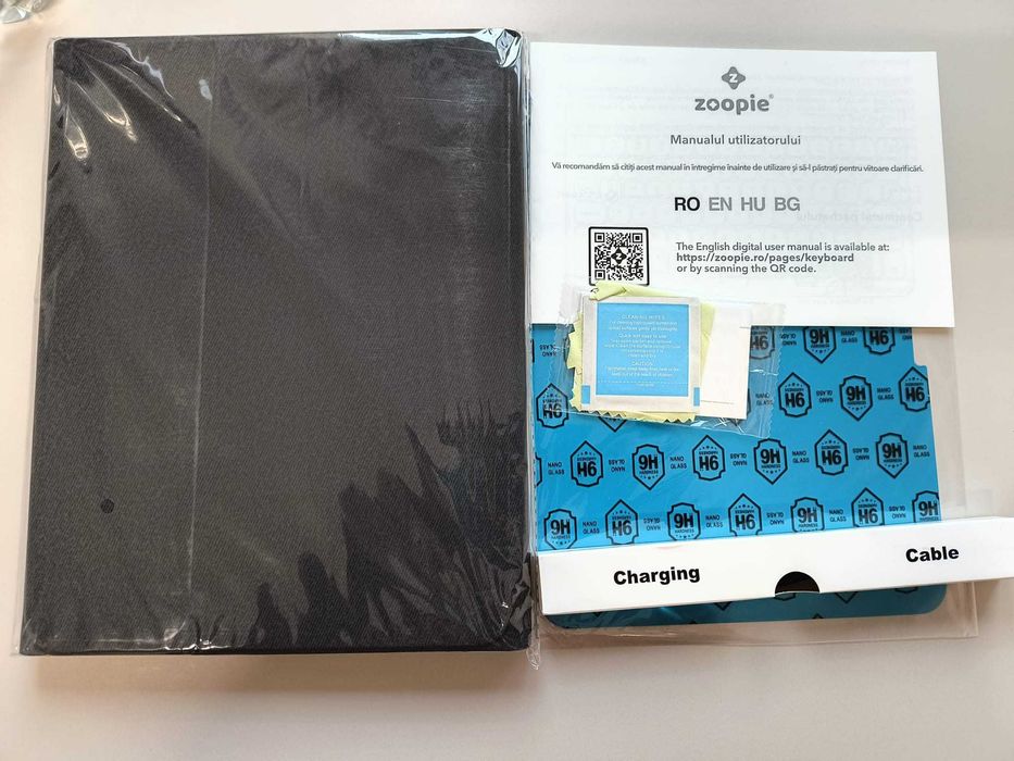 Tastatura wireless iluminata + husa iPad gen 7/8/9