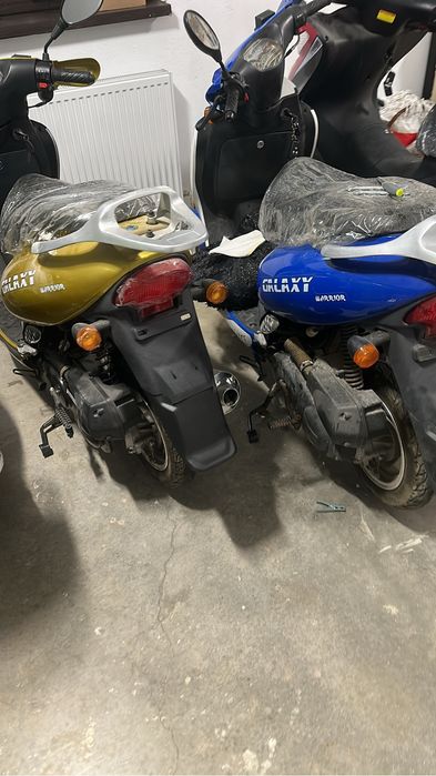 Vand doua scutere 0km unul de 49 cm si celalat de 150cm