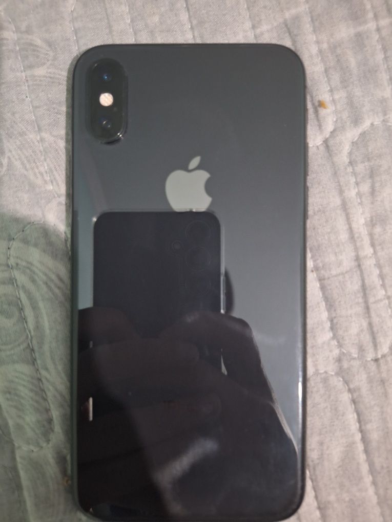 IPhone xs sotiladi