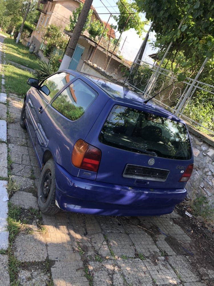 Продавам VW Polo 1.9 чист дизел на части всичко налично