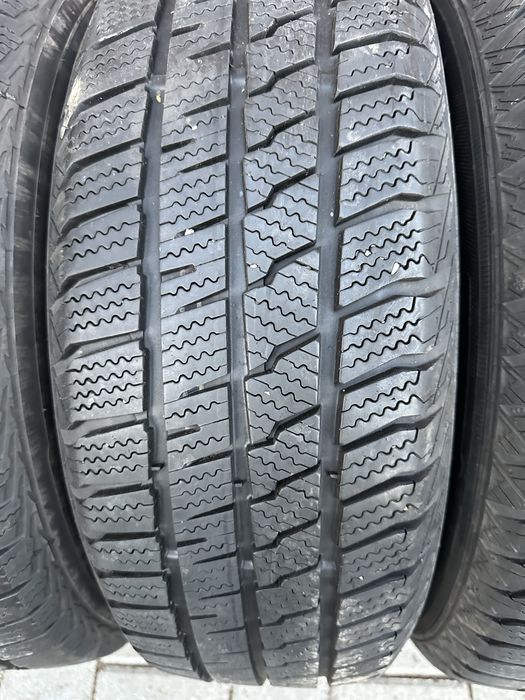 Cauciucuri iarna  195 65 15 7 mm la 125 ron buc an 2018