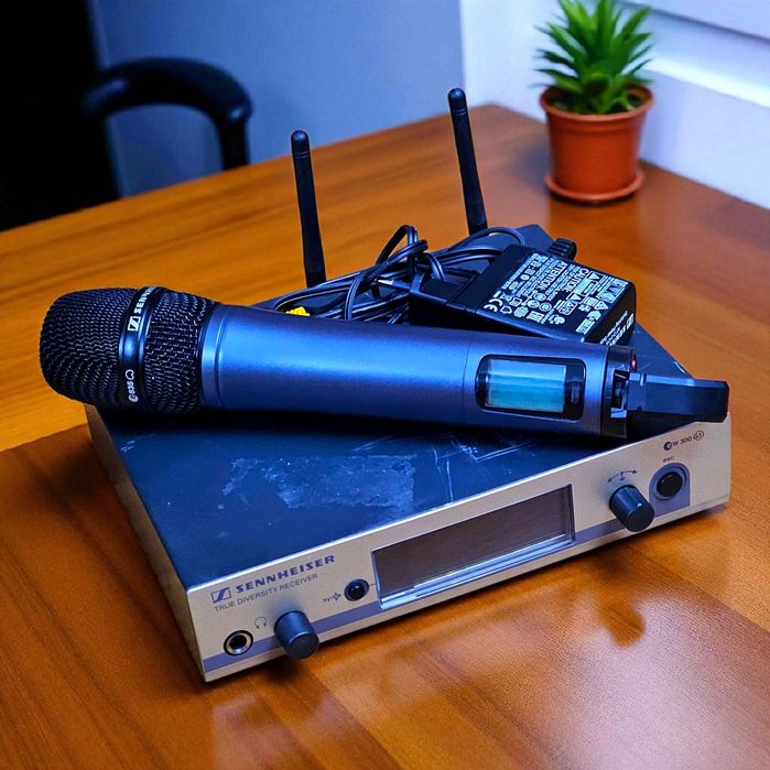 Вокальный радиомикрофон SENNHEISER EW300G3 835