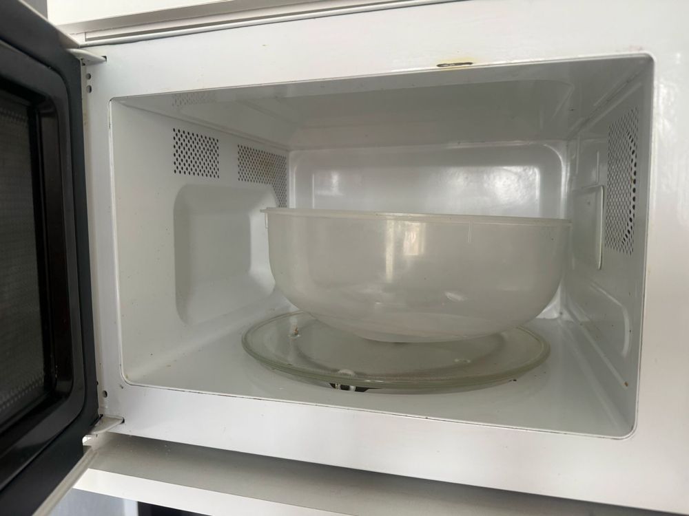 Микроволновая печь
