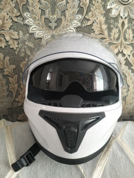 Мотоэкипировка шлем