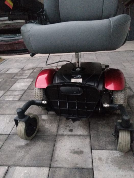 Scaun cu rotile sport metrits vision