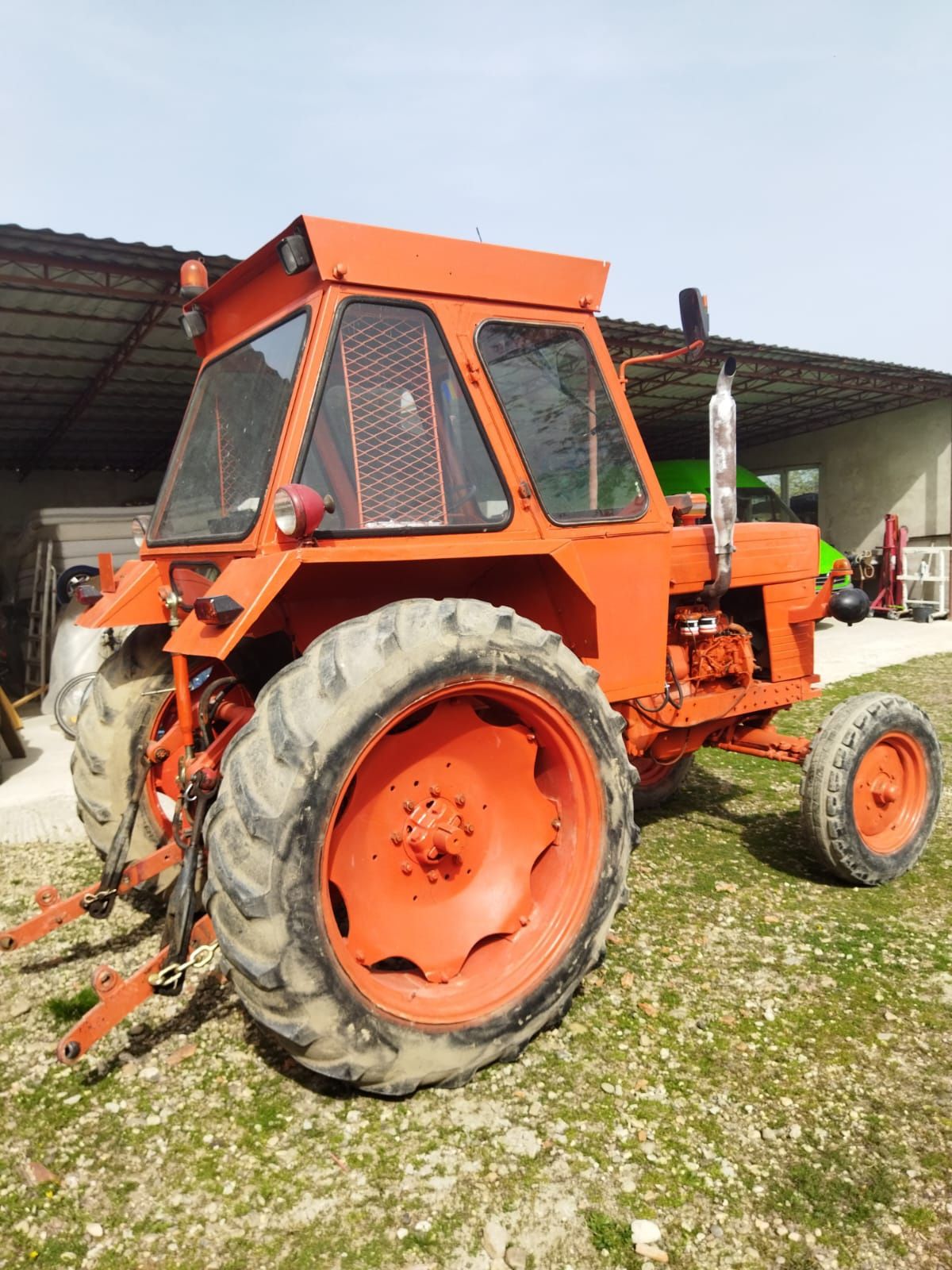 Tractor 650 universal