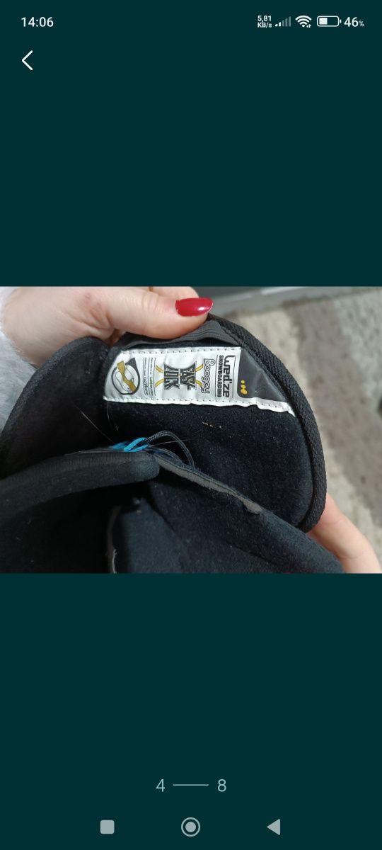 Vând boots placa snowboard copii