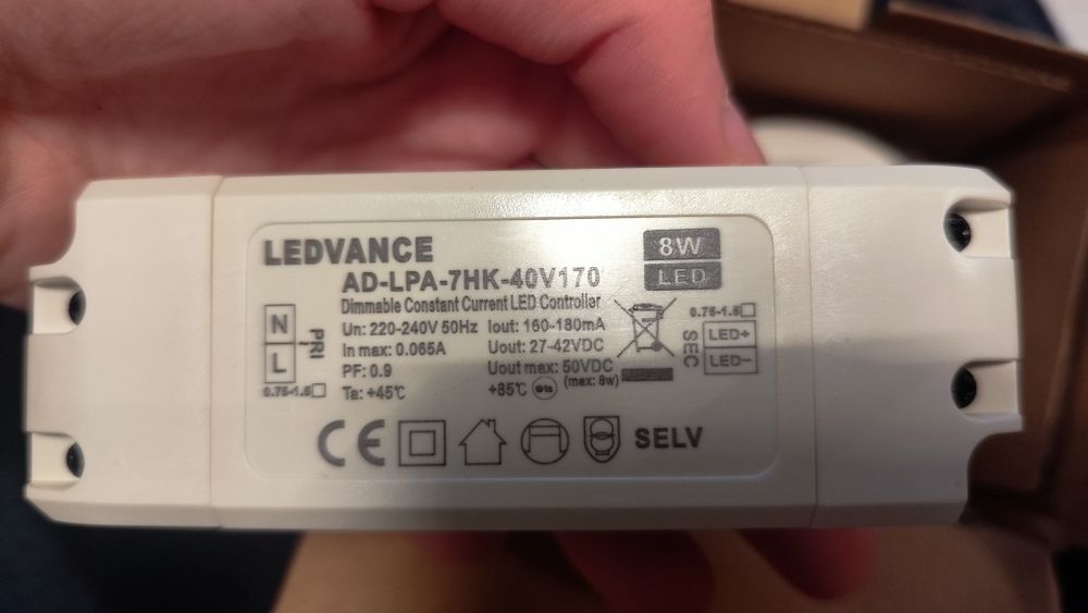 Подарява се , LED луна за вграждане LEDVANCE