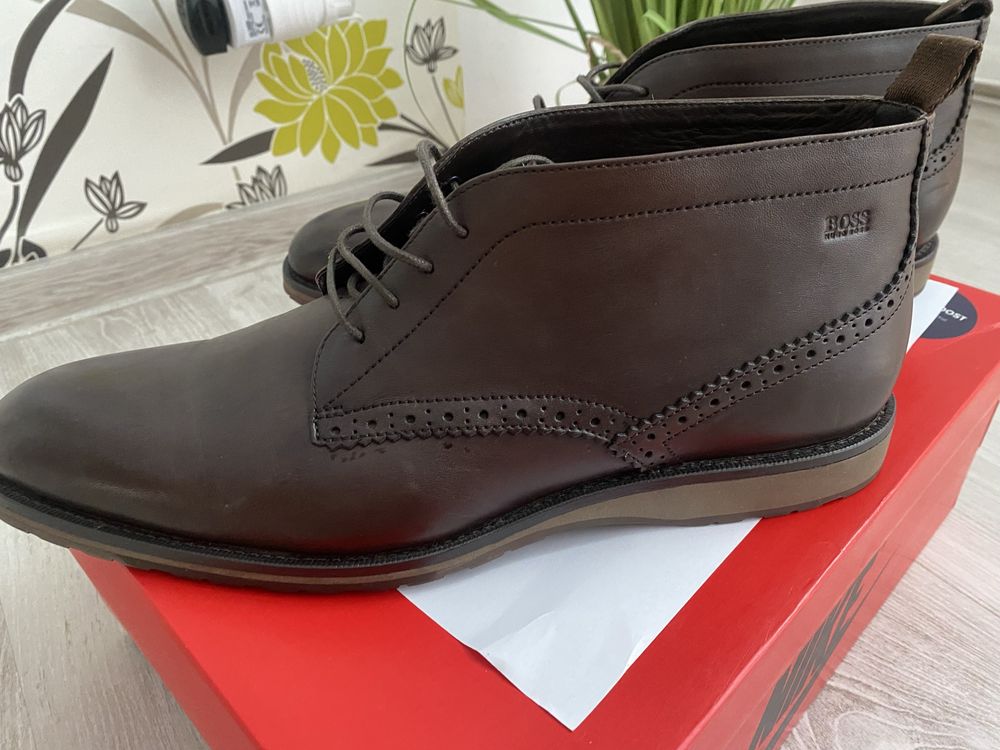 Pantofi piele stil gheata- HUGO BOSS- mar. 45