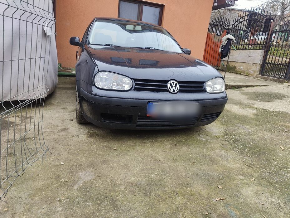 Vând golf  4 4x4