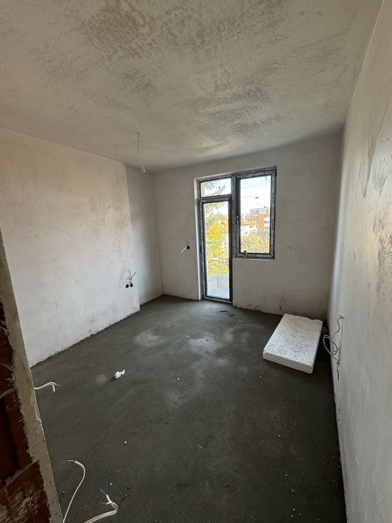 Продава се Тристаен апартамент в София, Овча купел - 93 кв.м за 1720 €/кв.м - Снимка #2