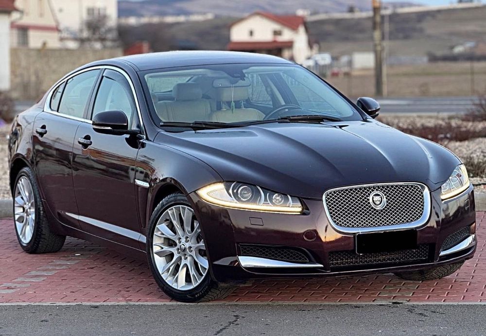 Jaguar XF, 2.2 Diesel, Culoare Cameleon