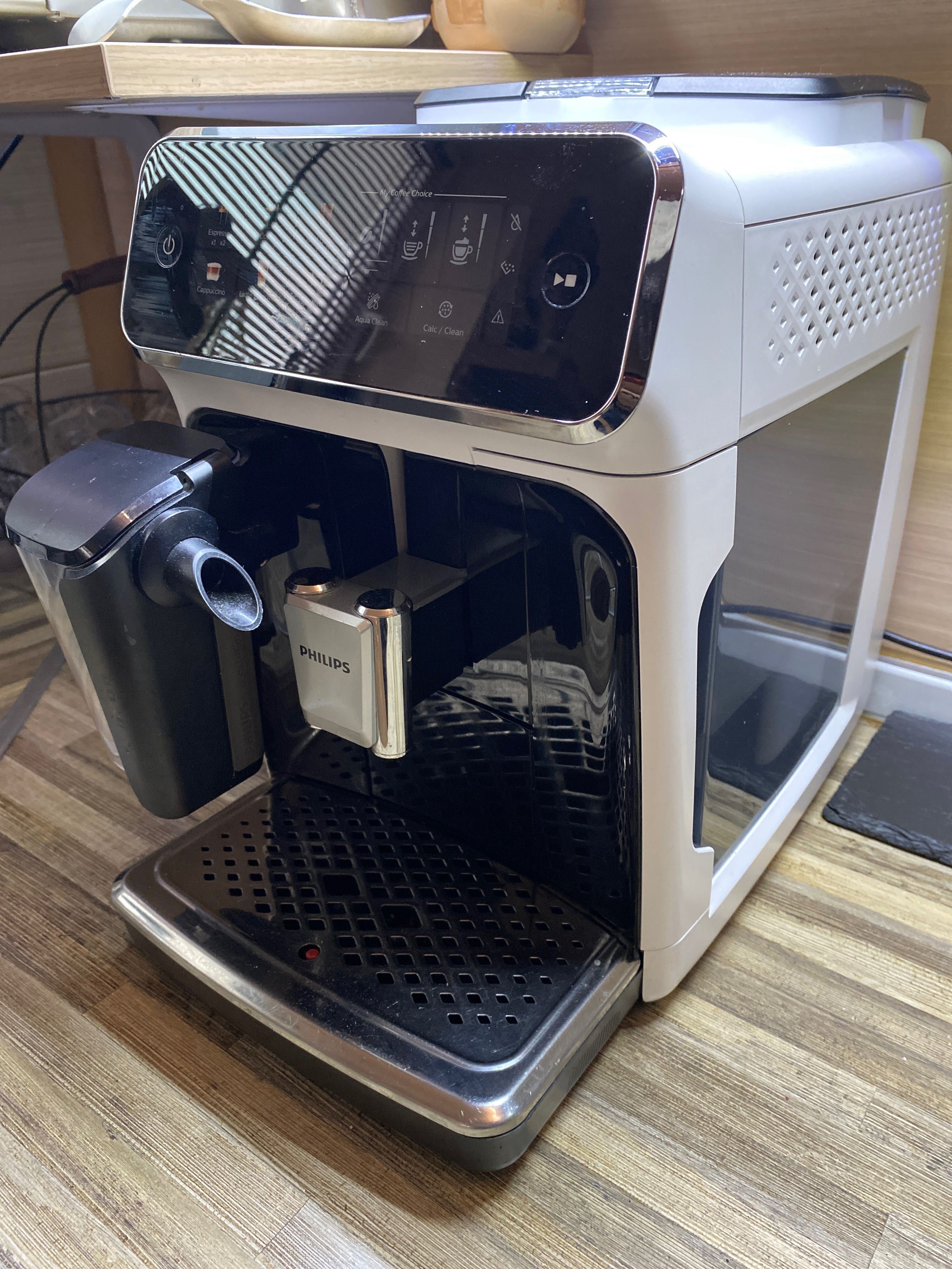 Kaфеавтомат, Philips LatteGo