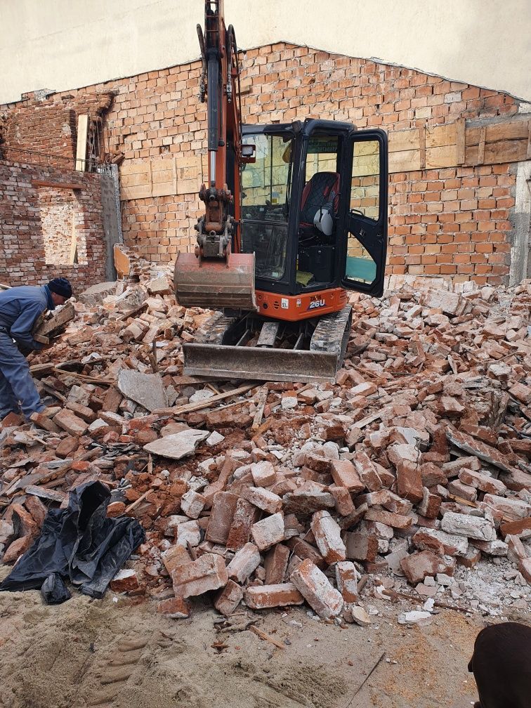 Utilaje construcții Excavator de 23 tone Buldoexcavator Manitou Bobcat