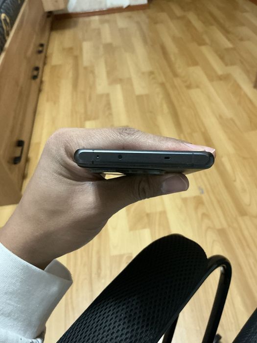 Ванлас 12р 16/256 разбит зад и пятнр на экран