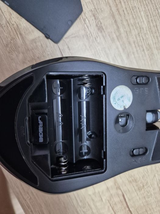 Tastatura mecanica gaming + mouse gaming + cooler cadou