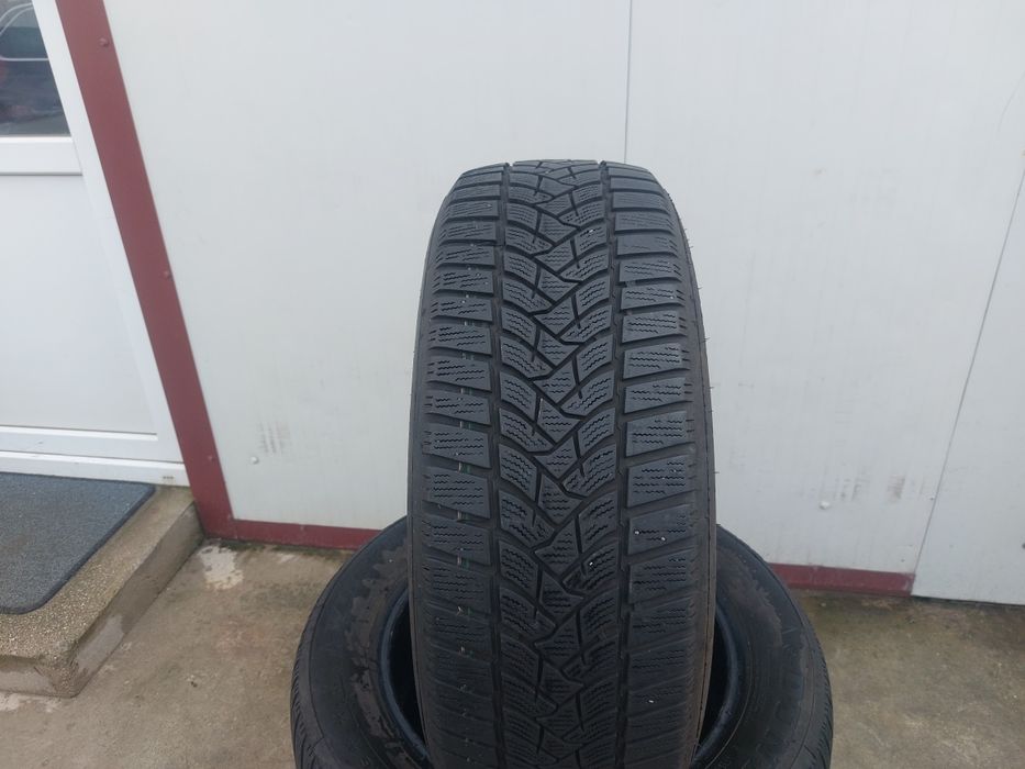 100 lei bucata! Set anvelope IARNA/M+S 205 60 16 Dunlop