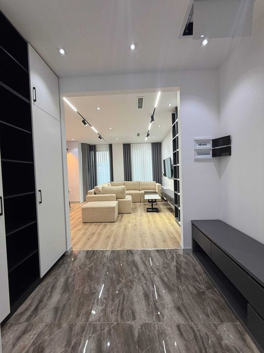 СРОЧНО! СРОЧНО! ПРОДАЁТСЯ КВАРТИРА 3/8/12. ЖК/Parkwood/Мирабад 13/045*