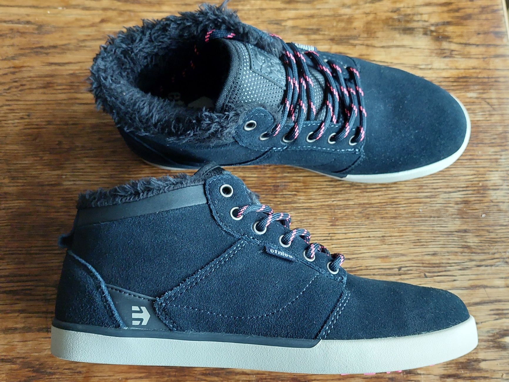 etnies - дамски кецове /зимни