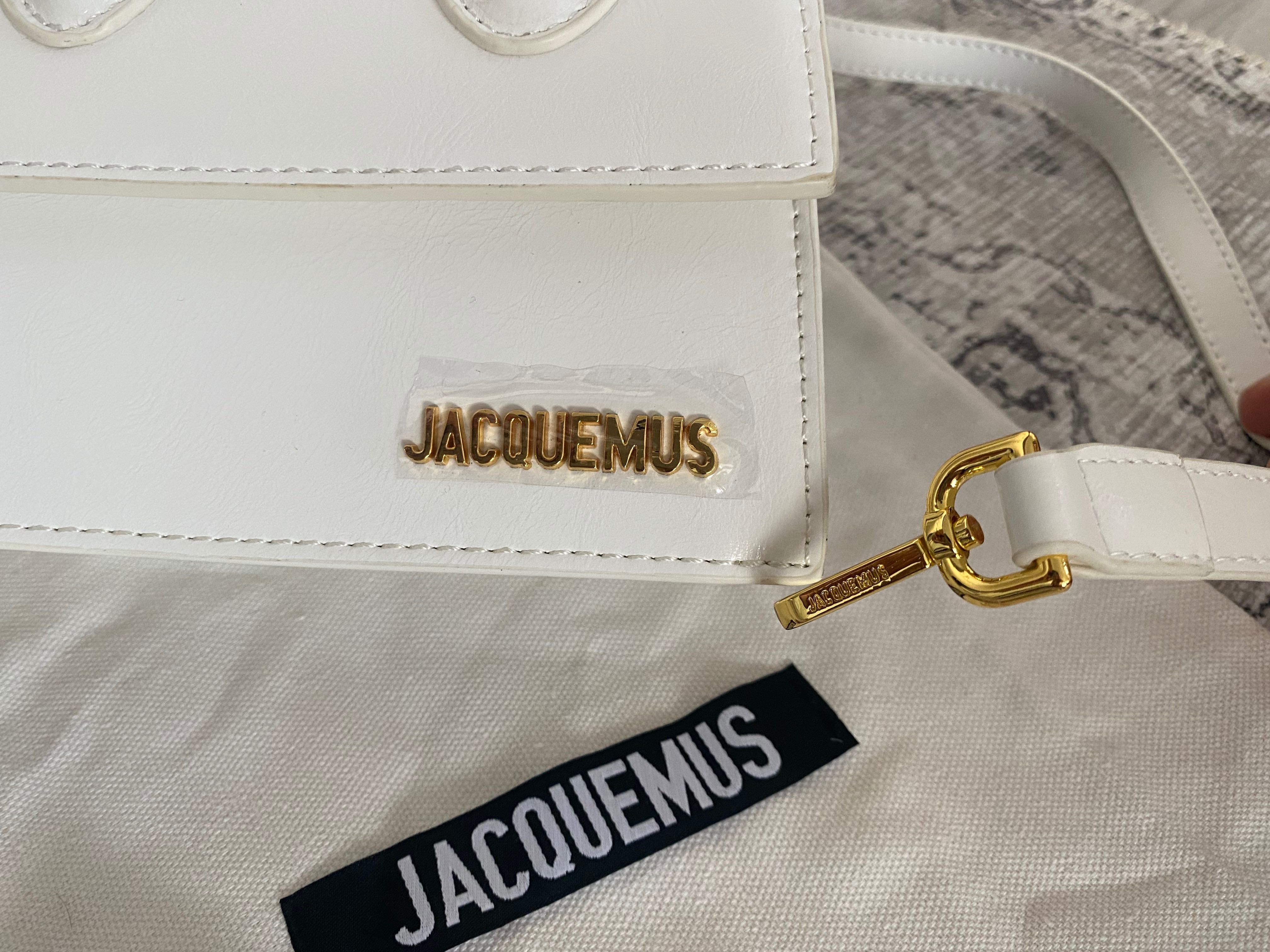 Jacquemus medie Le Chiquito