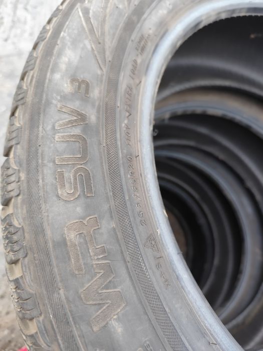 Anvelope 255 55 r20 iarna nokian