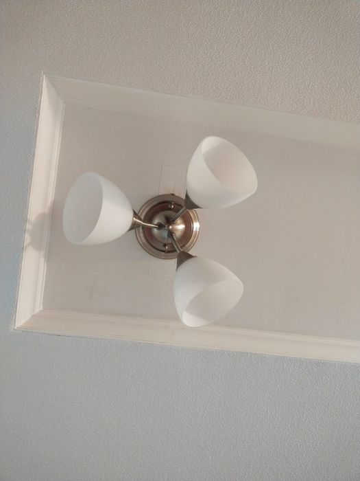 Продам люстру для дома