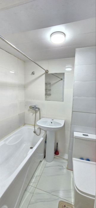 Чиланзар 26 2/1/5 кирп дом комната разделный балкон 2/6 можно ипотека