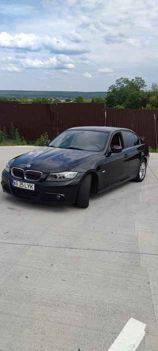 BMW Seria3 LCI E90 
                
Fabricatie 2011
