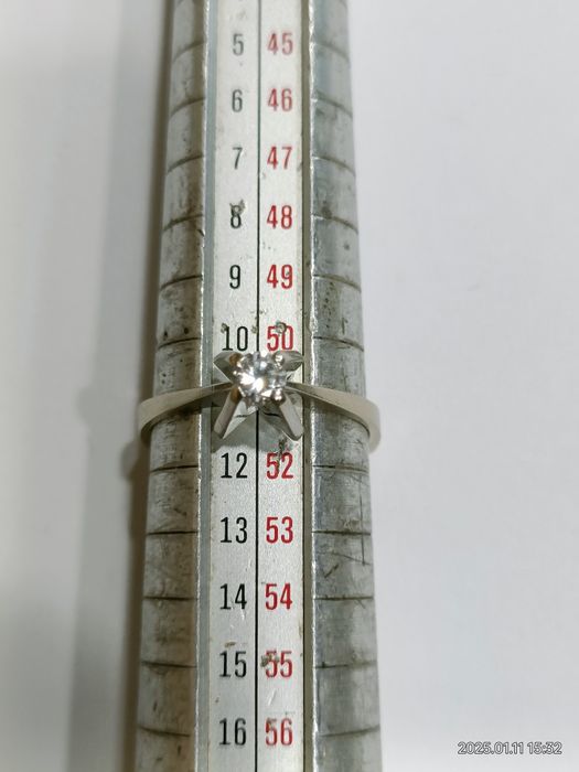 Vind inel din aur 14kt cu diamant 0,20ct