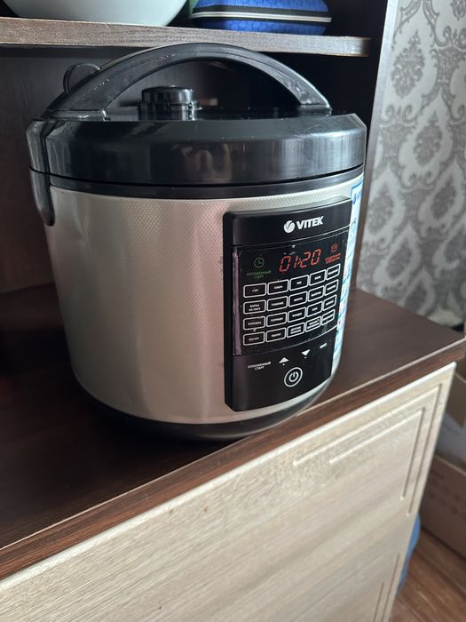 Продается мультиварка Vitek