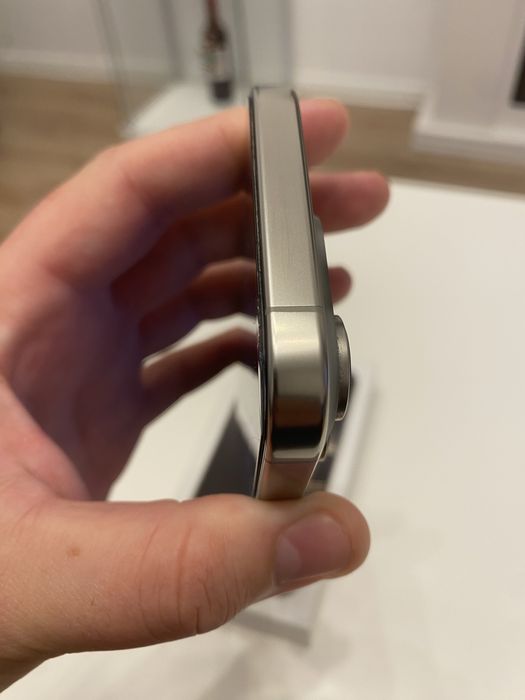 iPhone 16 pro 128GB Natural impecabil!