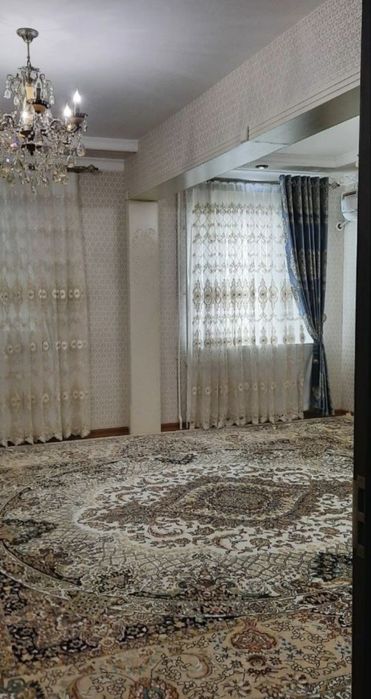 Продаётся на Ахмад Югнаки 4ком