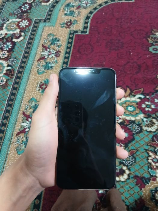 Iphone xs max aybi icloud