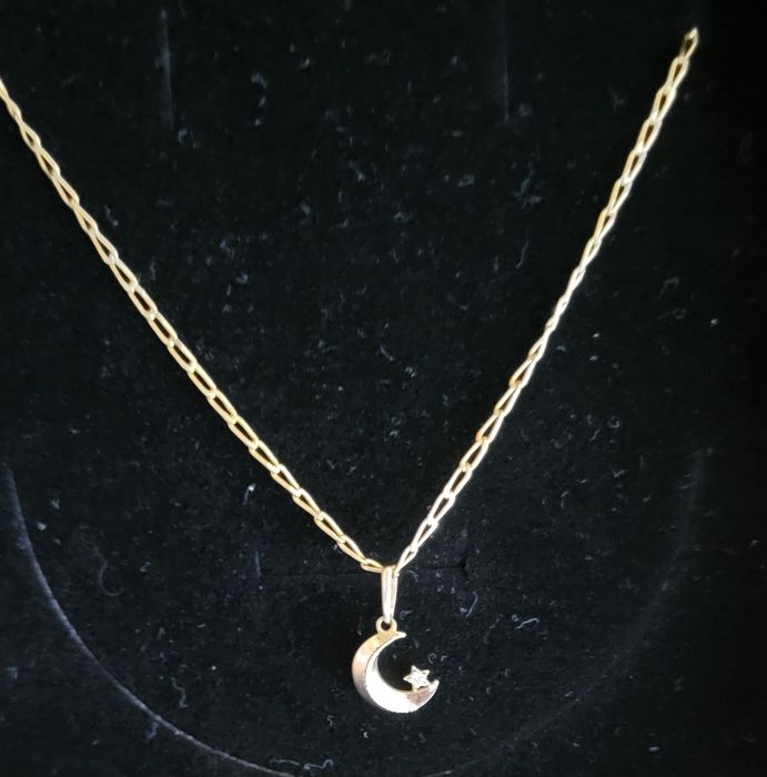 Златно 14К колие с диамант