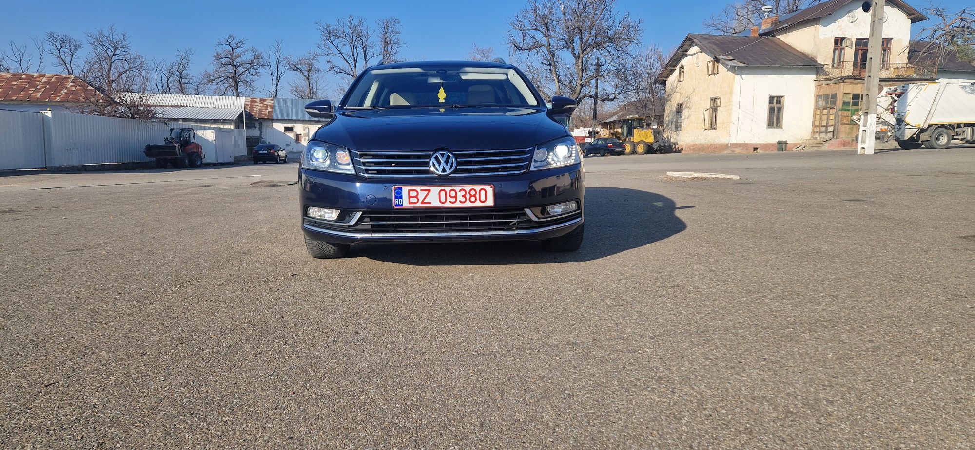 Vând Passat B7 Led