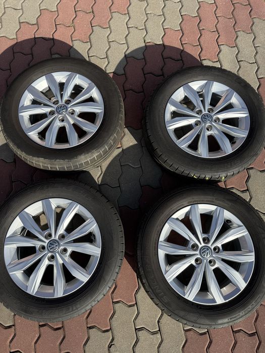 Jante de aluminiu originale VW Polo R15 cu cauciucuri de vară